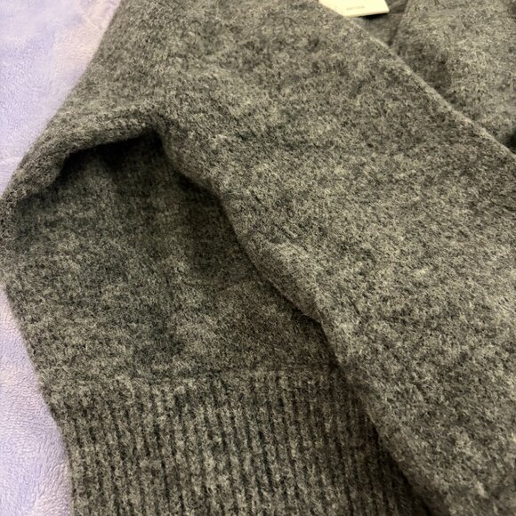 NWT Aritzia Wilfred SoftSpoke Dear Sweater in Heather Charcoal Grey - Picture 6 of 14